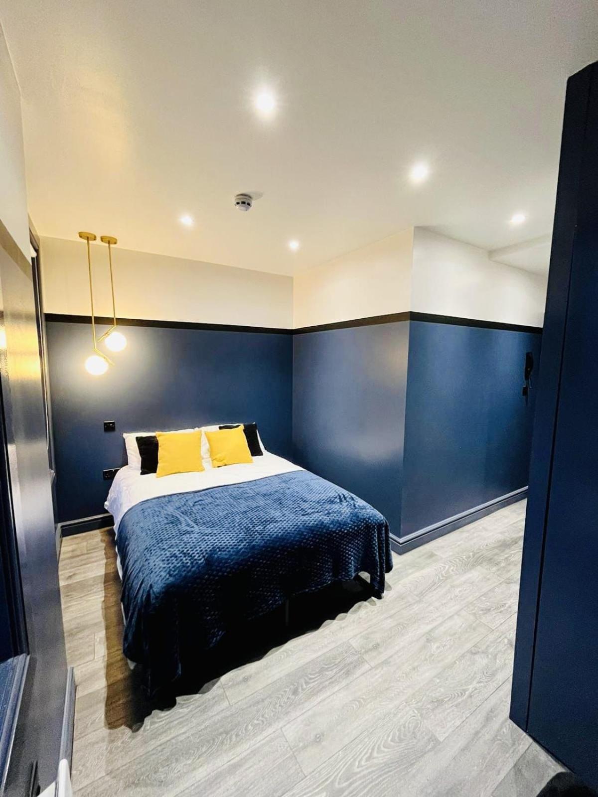 London 39 Blue House Luxury Ensuite Ideal For Tourists Exterior photo