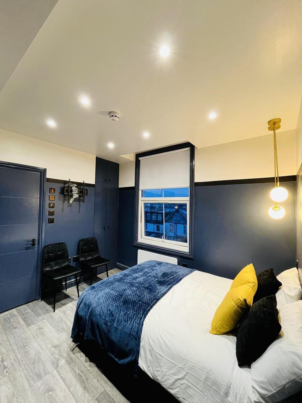 London 39 Blue House Luxury Ensuite Ideal For Tourists Exterior photo