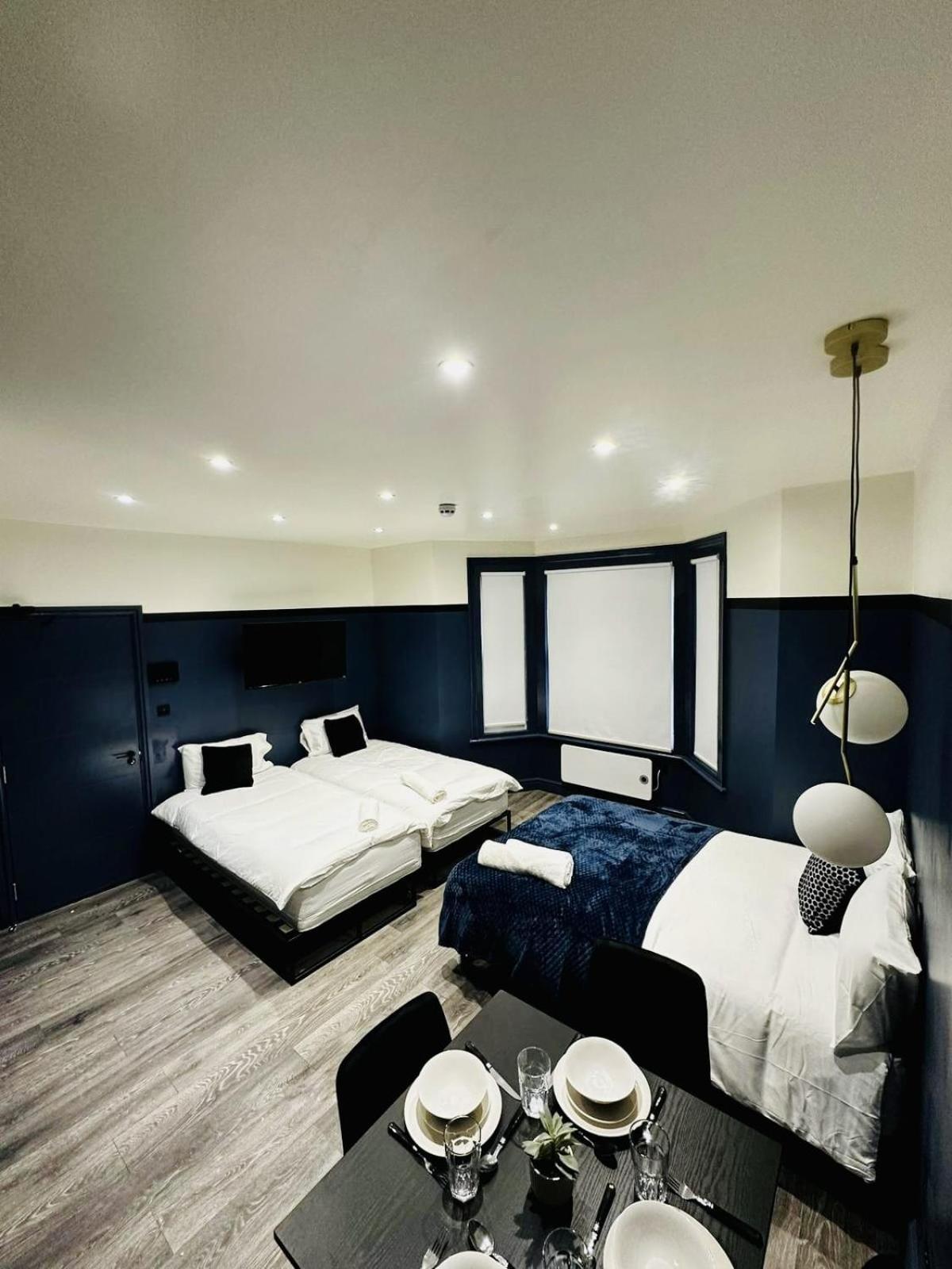 London 39 Blue House Luxury Ensuite Ideal For Tourists Exterior photo